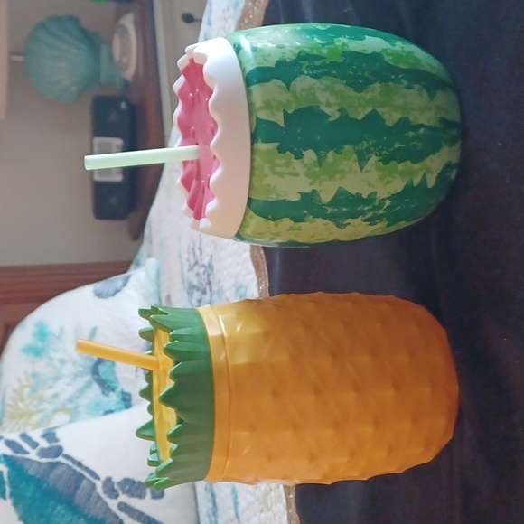 Tropical drink cups bundle - Picture 2 of 4
